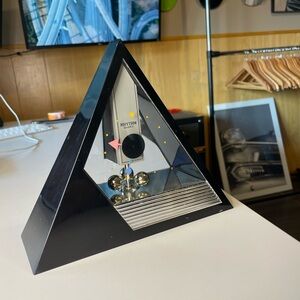 Vintage Quartz RHYTHM Clock Retro 1980s Post Modern Memphis Style